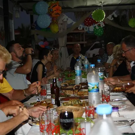 Ξενοδοχείο με διαμερίσματα Godik