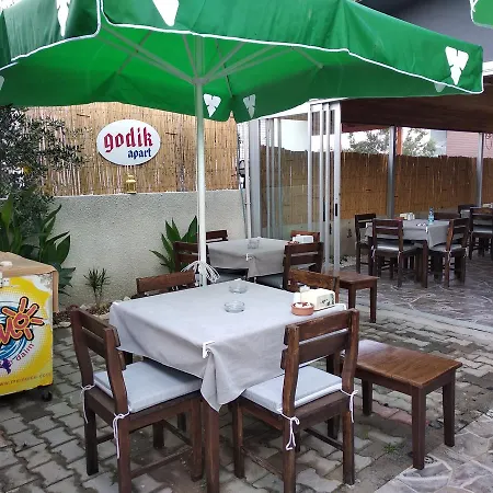 Hotel de apartamente Godik